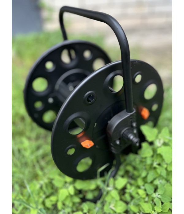 Катушка металлическая для поливочного шланга 1/2" — 100 м, 3/4" — 50 м: профессиональная усиленная конструкция