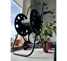 Тележка металлическая для поливочного шланга 1/2" — 100 м, 3/4" — 50 м